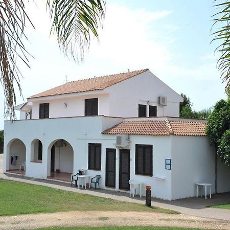Hotel Club Santa Sabina Торе Санта Сабина Екстериор снимка