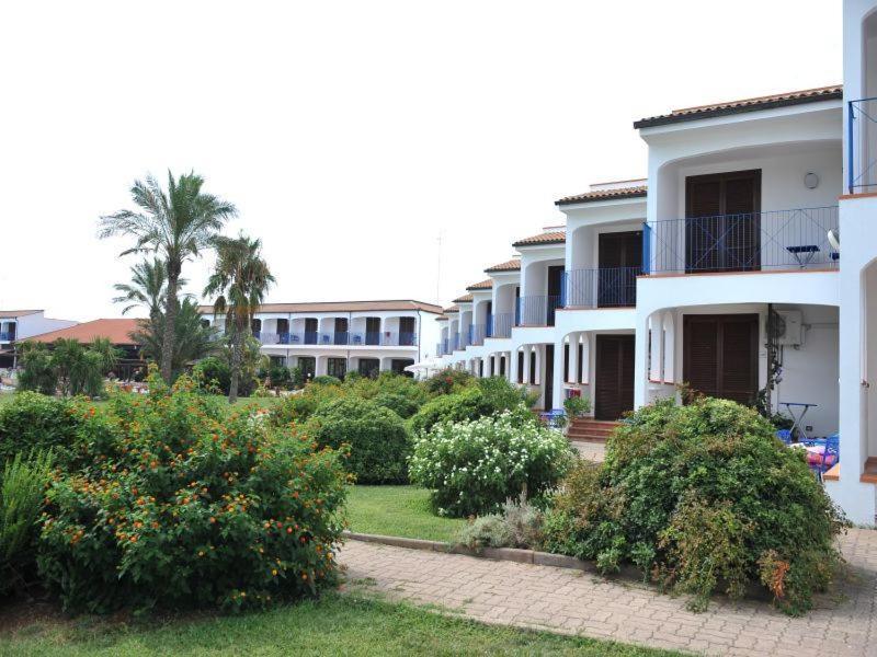 Hotel Club Santa Sabina Торе Санта Сабина Екстериор снимка