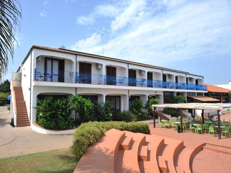 Hotel Club Santa Sabina Торе Санта Сабина Екстериор снимка