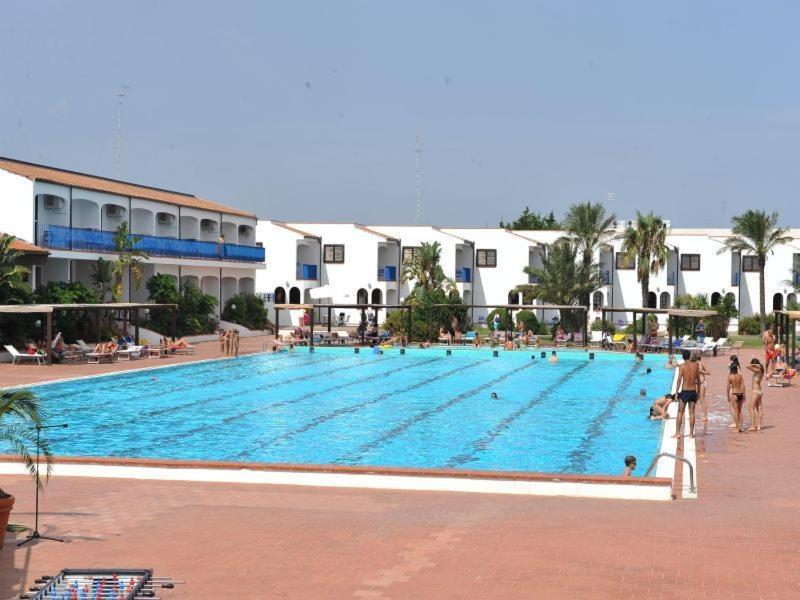 Hotel Club Santa Sabina Торе Санта Сабина Екстериор снимка