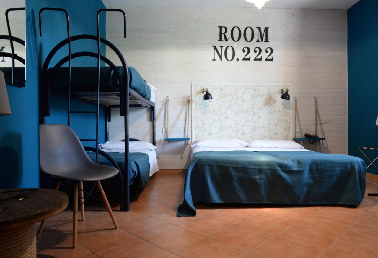 Hotel Club Santa Sabina Торе Санта Сабина Екстериор снимка
